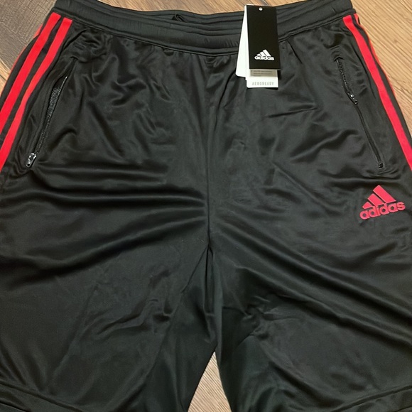Adidas aeroready shorts - Picture 2 of 2